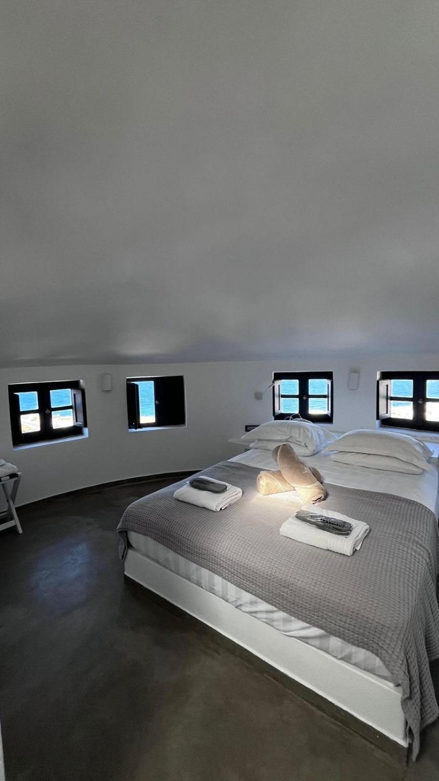 Topos Exclusive Santorini Imerovigli  Exterior foto